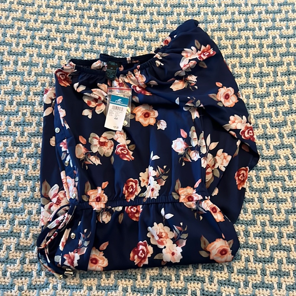 Rue 21 vibrant, gorgeous dress